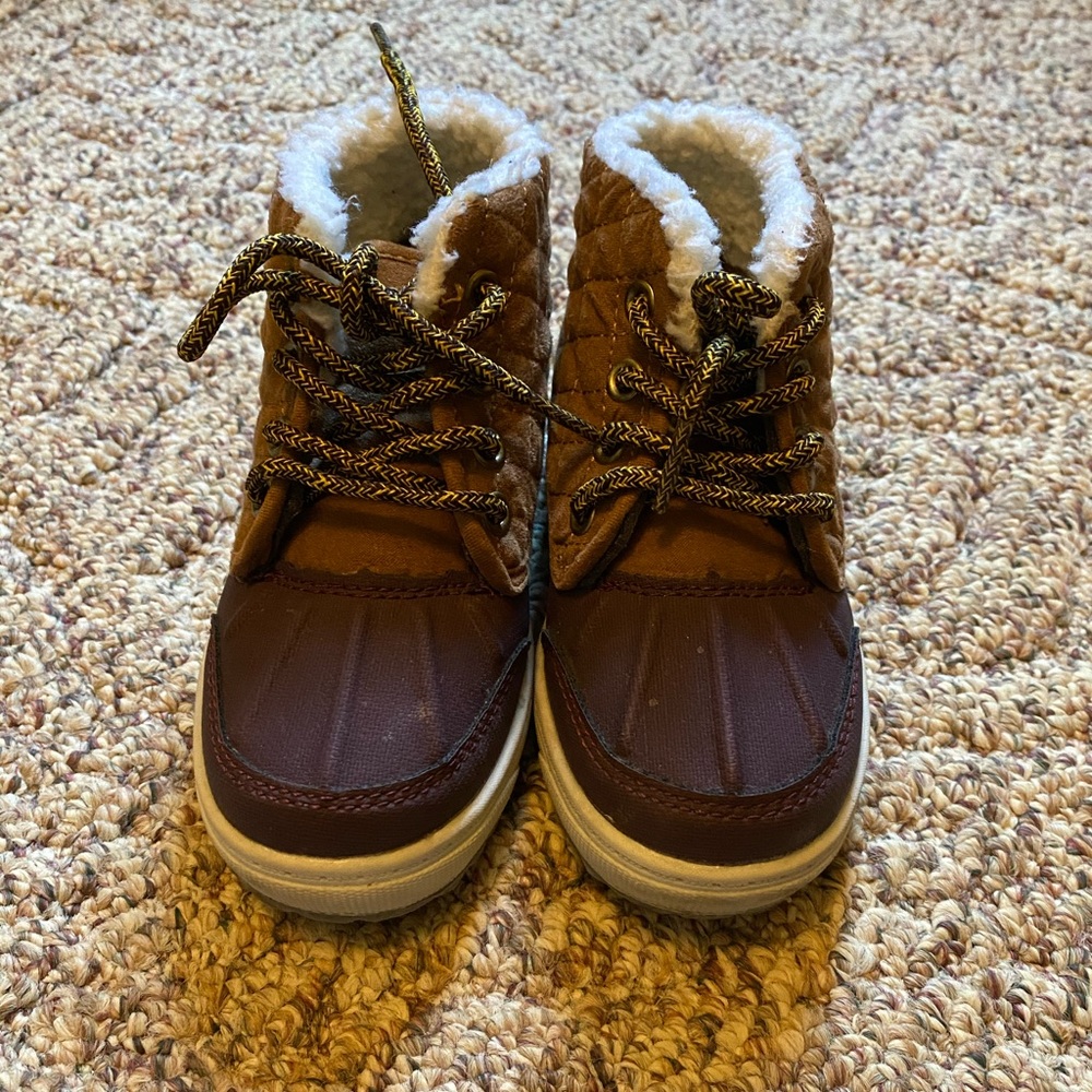 Snow Boots